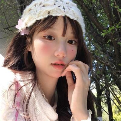 被争论的女人 海报